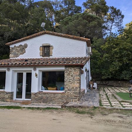 Masia Can Ninot Guest House Santa Susanna Exterior photo